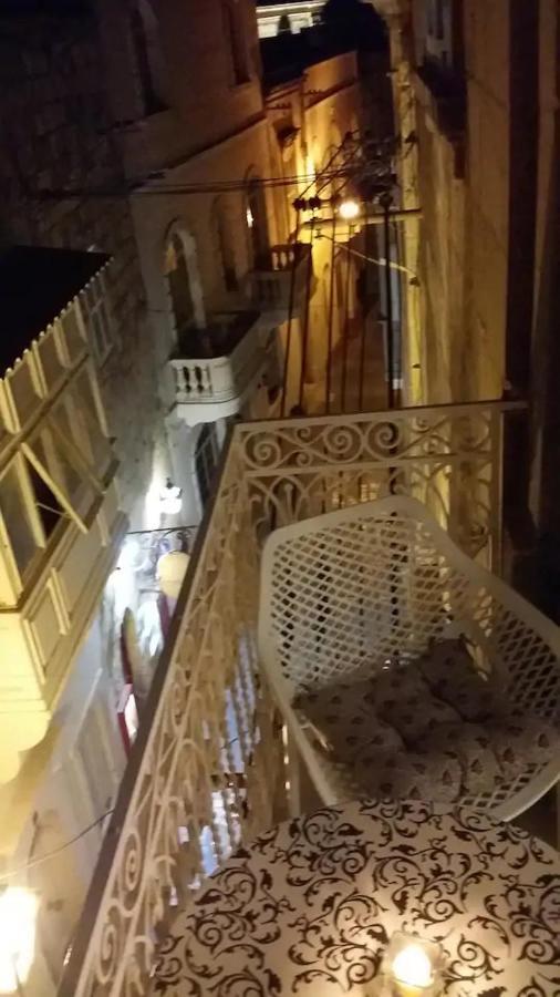 Magic In The Heart Of Old Gozo Apartment Victoria Luaran gambar