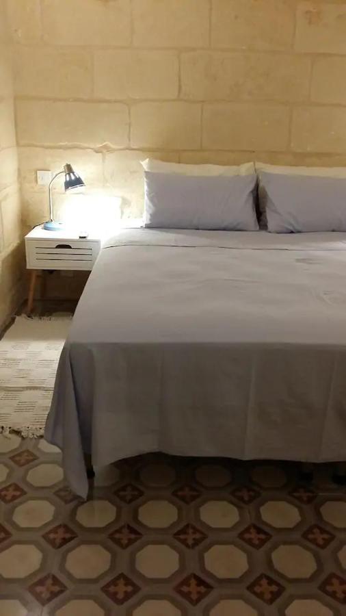 Magic In The Heart Of Old Gozo Apartment Victoria Luaran gambar